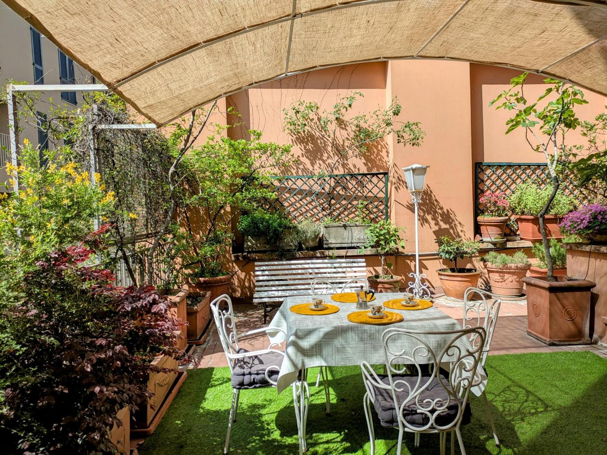 Alma Vacation Apartment In The Centre, Big Terrace Milán Exterior foto