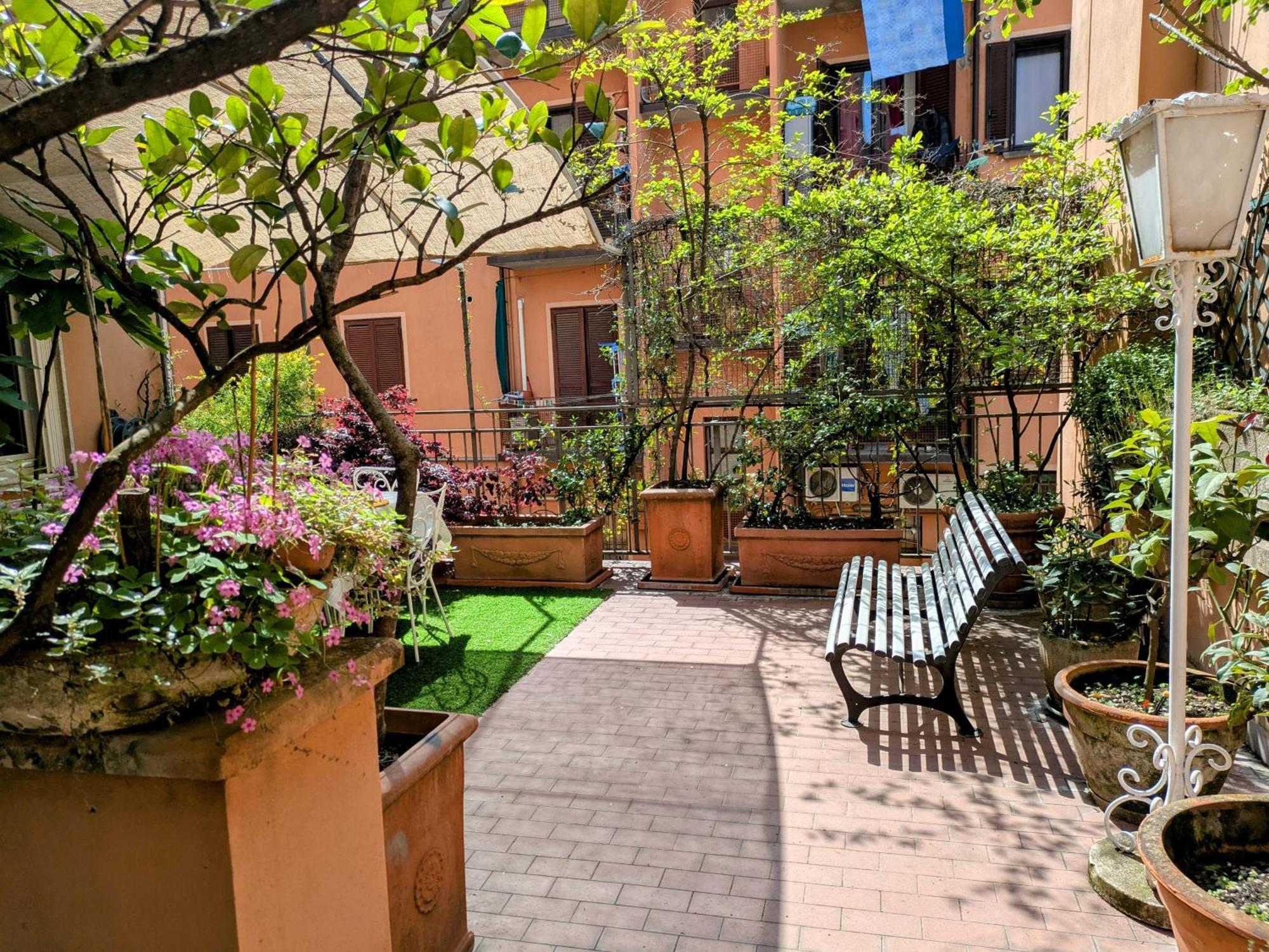 Alma Vacation Apartment In The Centre, Big Terrace Milán Exterior foto